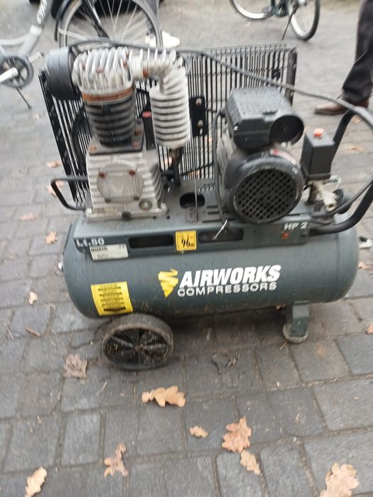 Sprzedam konkretny kompresor Germany