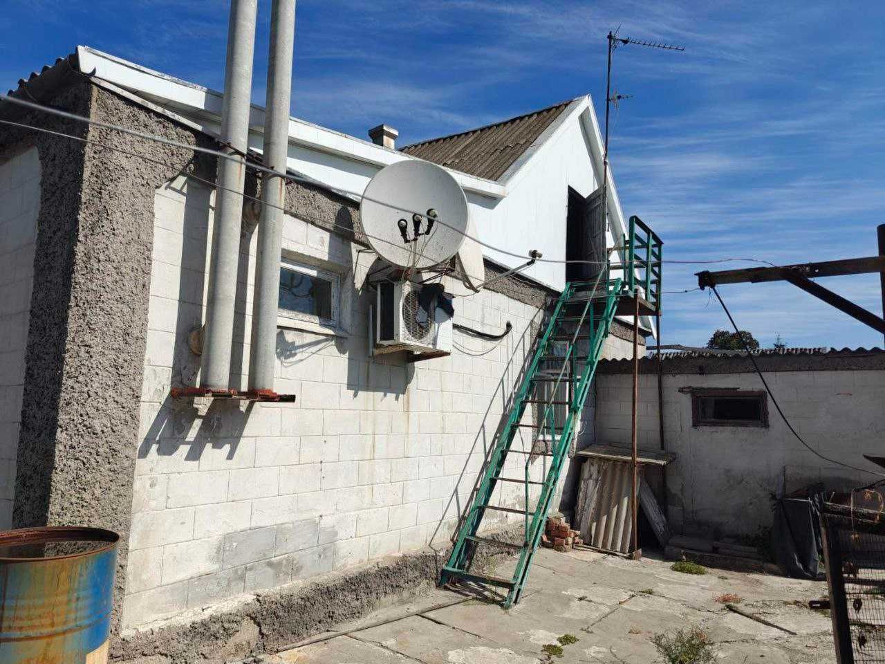 Будинок для сім'ї