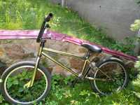 БМХ - трюкавой велосипед