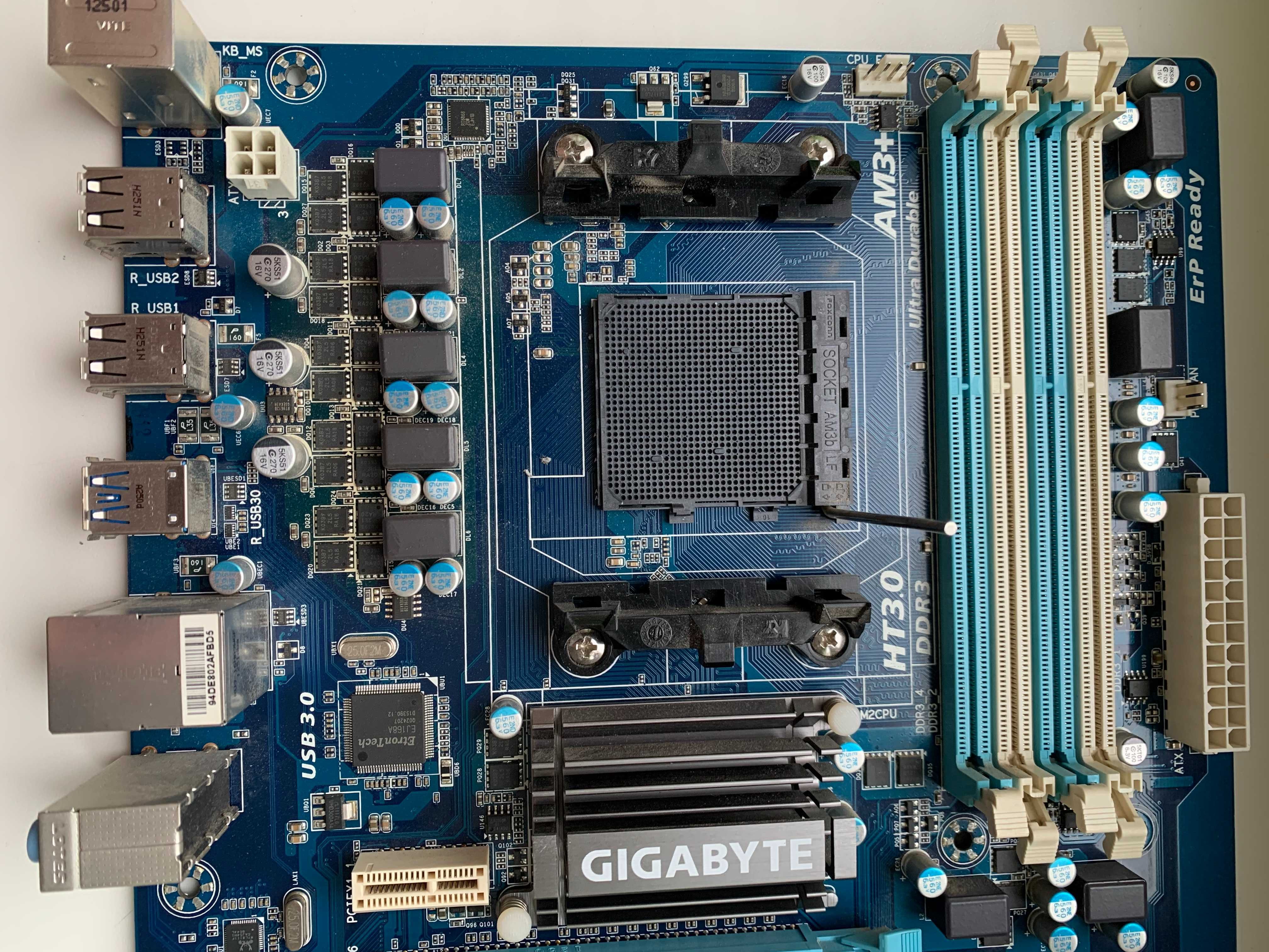 Материнская плата GIGABYTE GA-970A-DS3 sAM3+, AMD 970