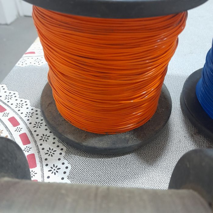 Cabos eléctricos e anti-fogo (sobras)