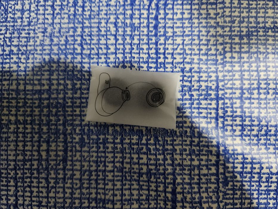 JBL Tour Pro 3 como novos. Embalagem um pouco danificada.