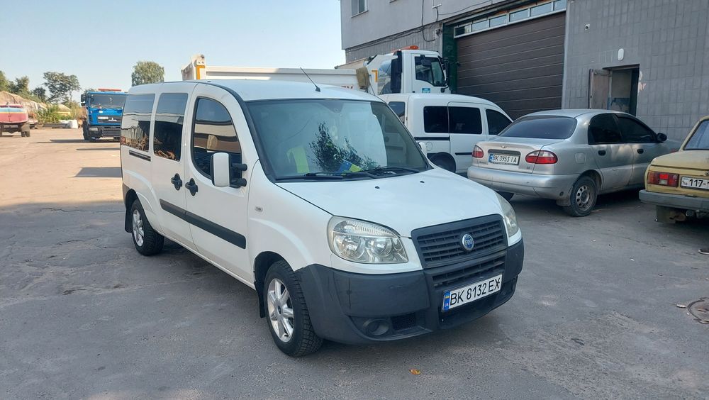 Фіат добло 2006 р