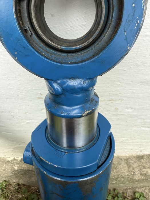 Гідроцилідр КУН 80х50х700х1000 палець 40