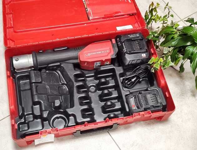 Zaciskarka akumulatorowa do rur Rothenberger ROMAX 4000