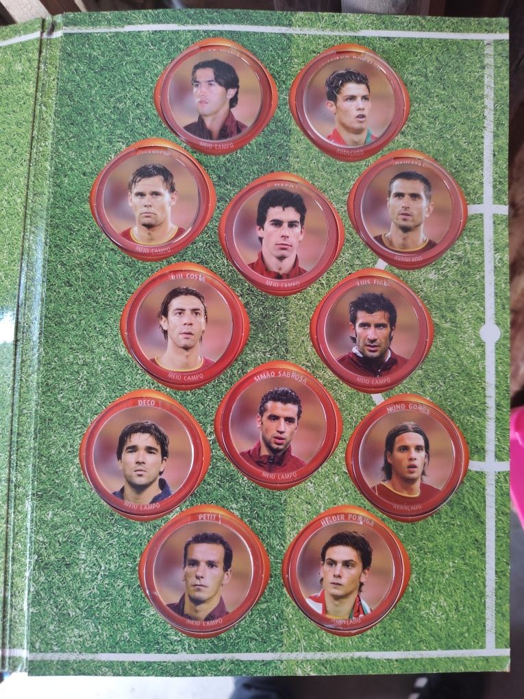 Tazos  da seleção portuguesa em bom estado