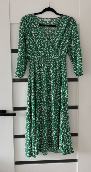 Zielona letnia sukienka w kwiaty midi długi rękaw 3/4 XS Reserved