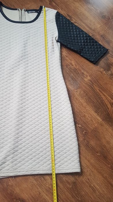 Sukienka l/xl skórzane rekawy