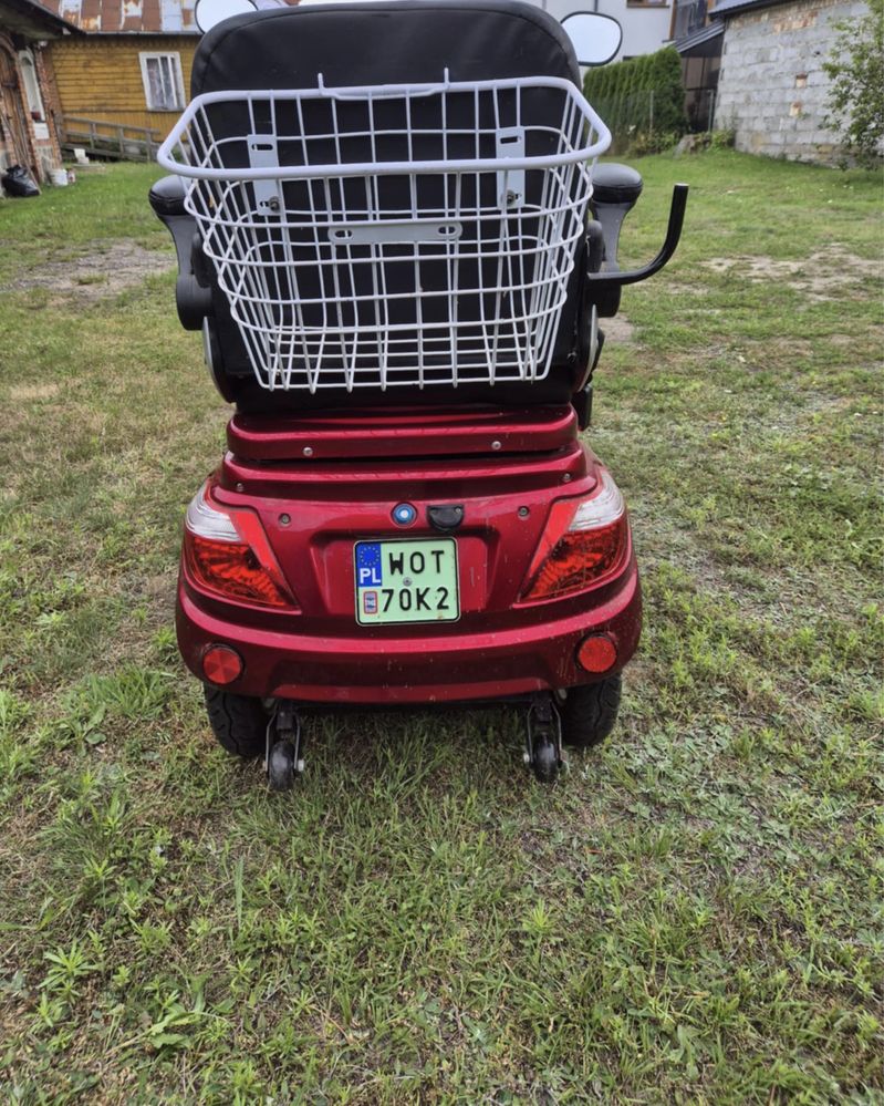 Skuter elektryczny dla seniorów/osób niepełnosprawnych