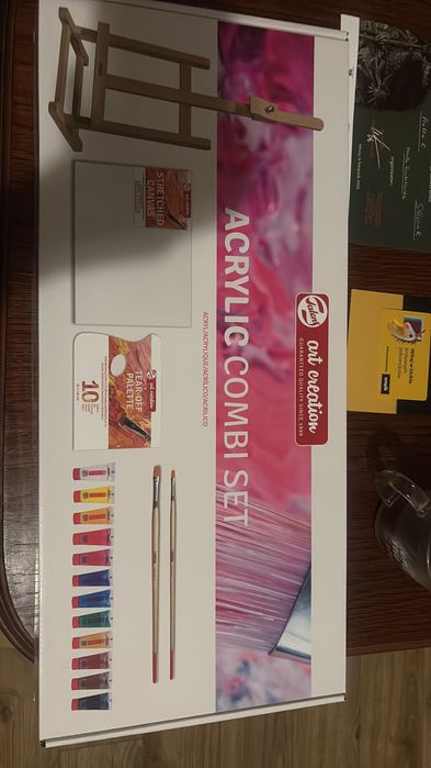 Acrylic Combi Set art Creation