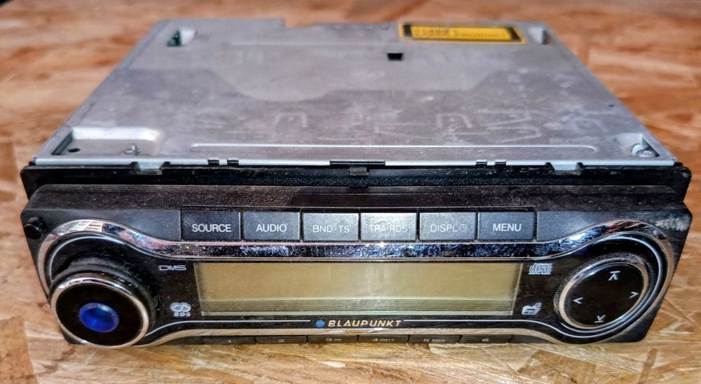 Radio Santa Cruz MP36 24V