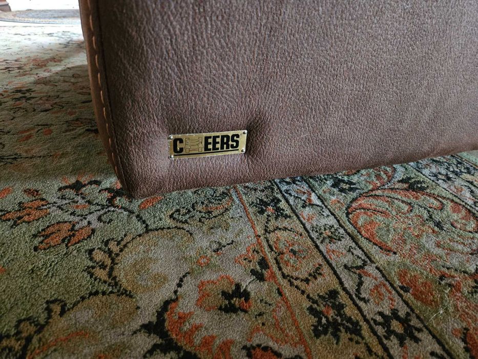 Excelente sofá relax - Marca Cheers - óptimo estado geral