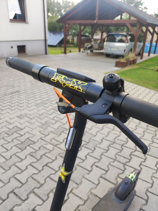 Hulajnoga segway ninebot e2 pro