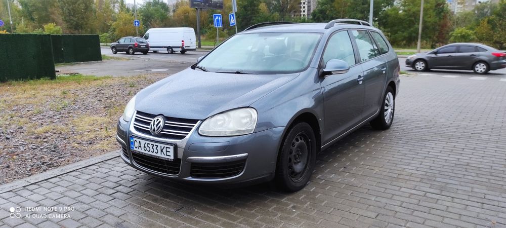 Гольф 5 універсал