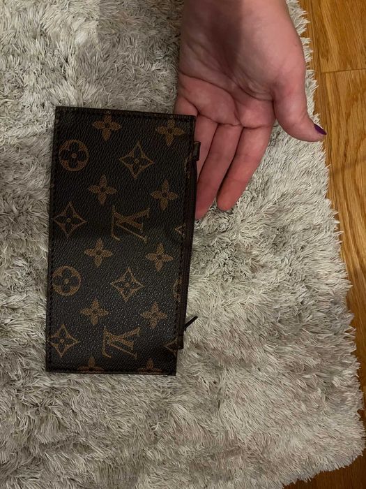 Porta Moedas Louis Vuitton castanho