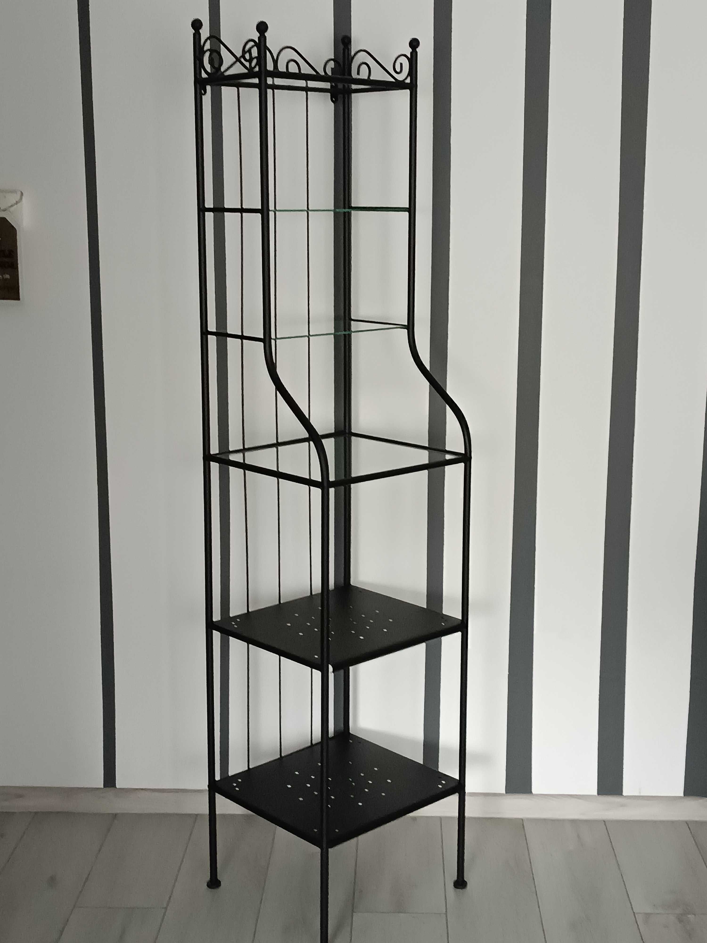 Metalowy regał z IKEA