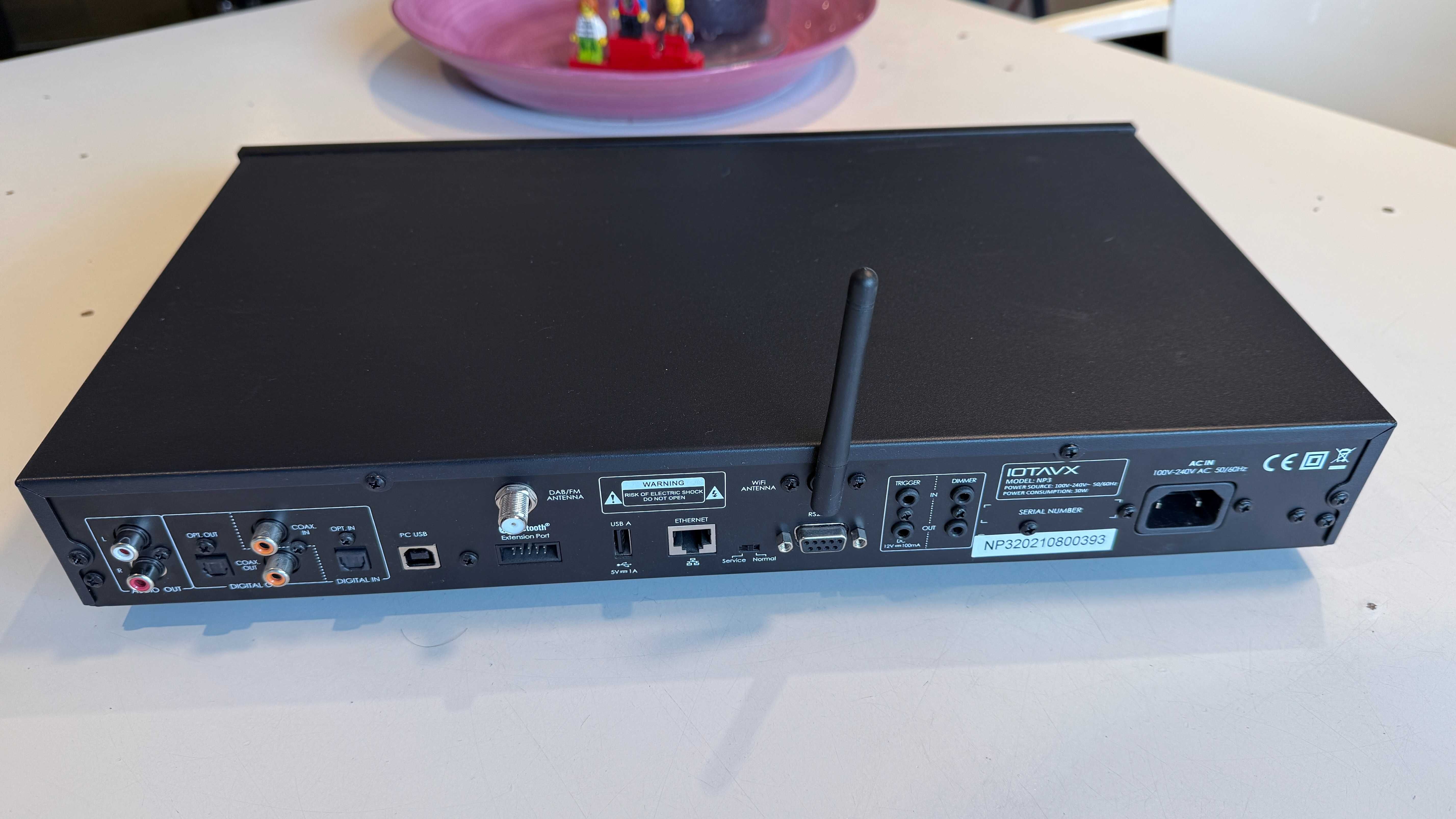 Zestaw wzmacniacz stereo IotaVX Sa3 i Streamer z CD IotaVX Np3