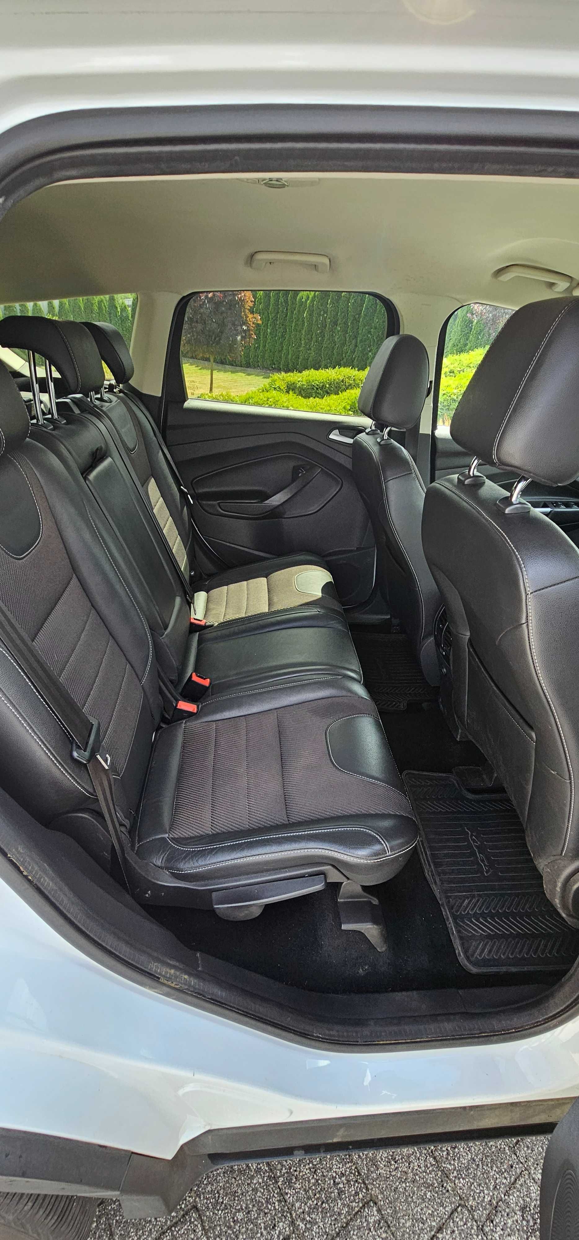 Ford Kuga 1.5 EcoBoost 4WD Titanium