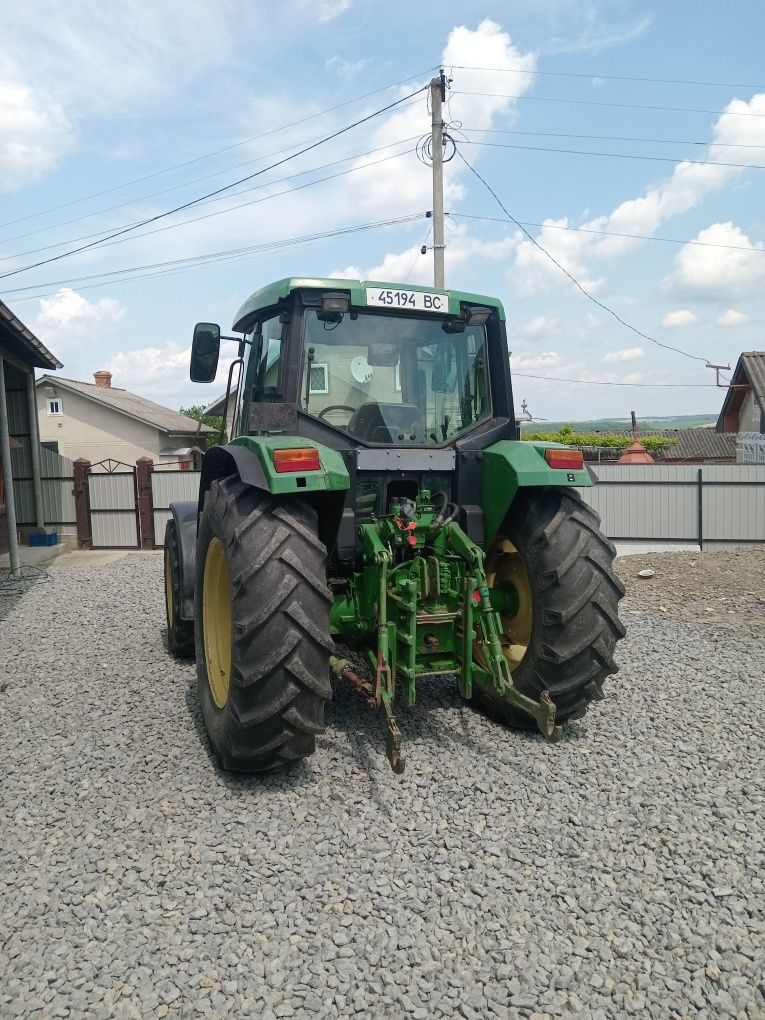 Трактор John deere 6300