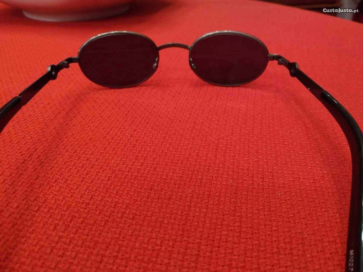 Oculos de sol como novos