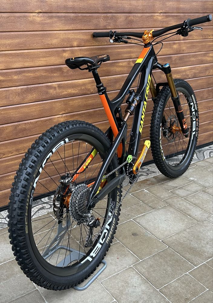 Двохпідві Santa Cruz Nomad cc Карбон 27,5" / L"