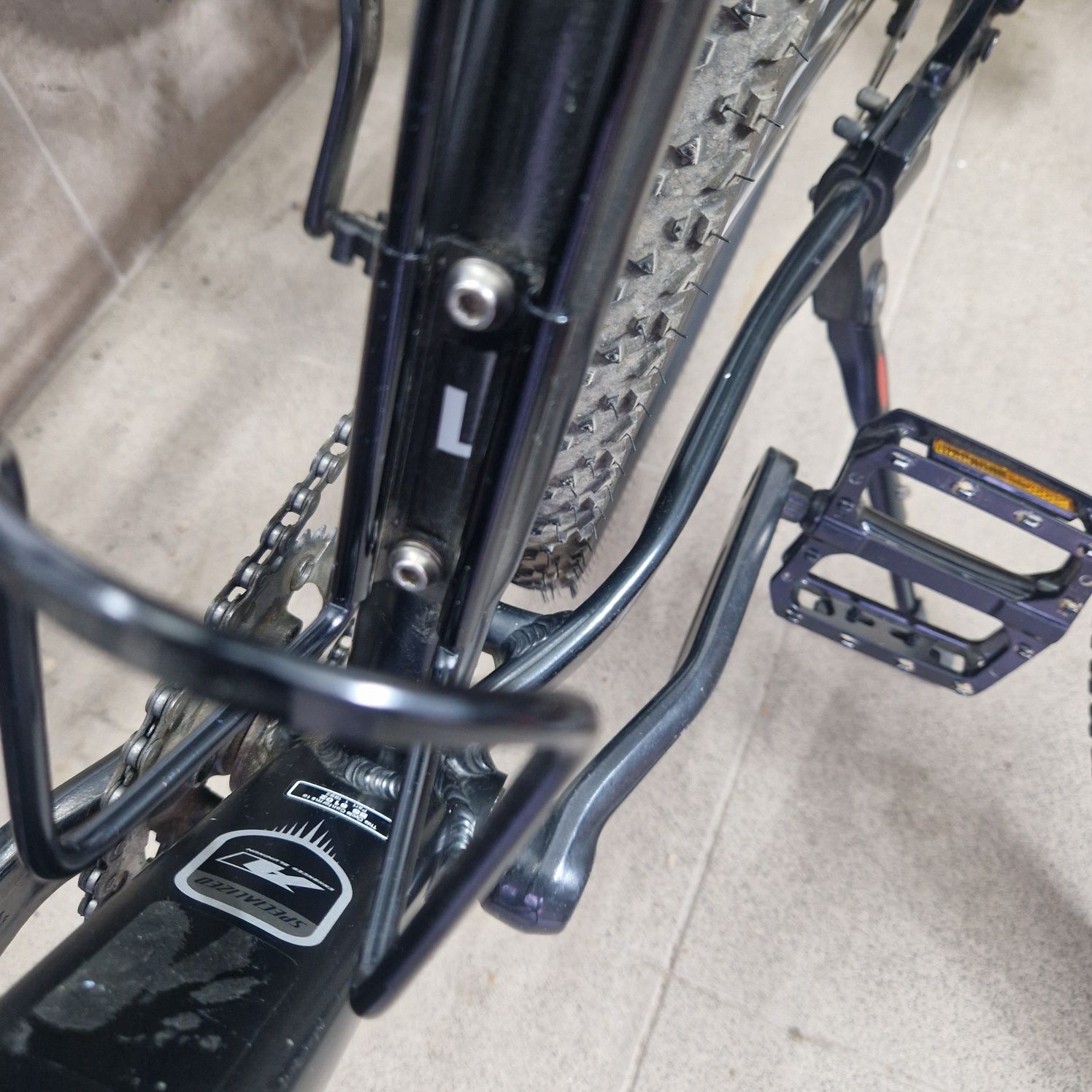 Rower specialized hardrock sport