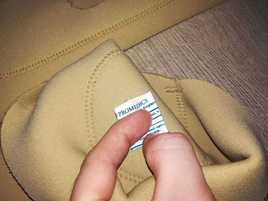 Неопреновые Наколенники Promedics (цена за 2 штуки бандаж ортез шина )