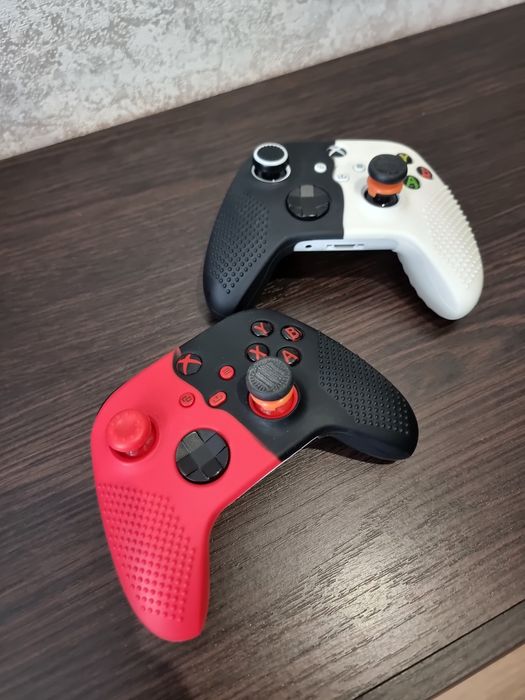 Два чохли для джойстиків xbox