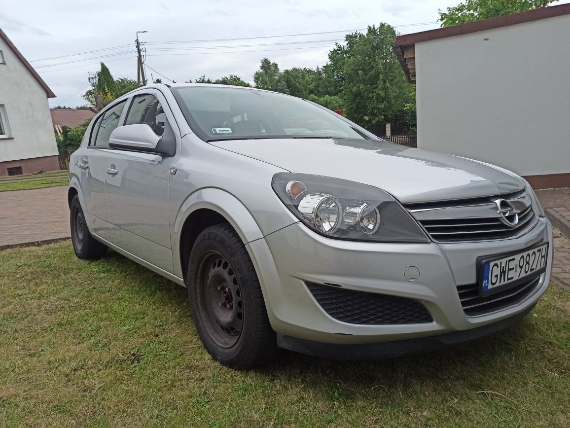 Opel Astra H 2010r 1,4
