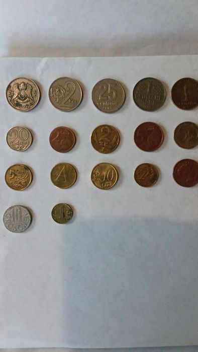 Монети різних країн