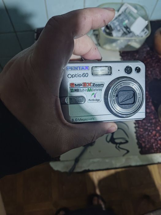 Продам недорого pentax optio 60
