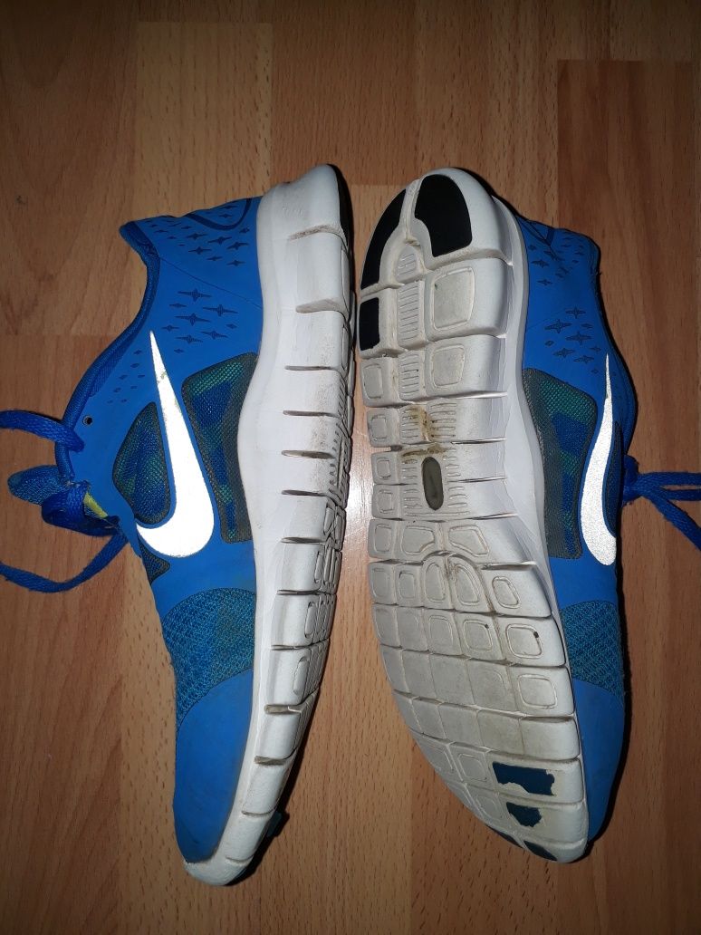 Buty Nike rozmiar 38.5( 24cm).