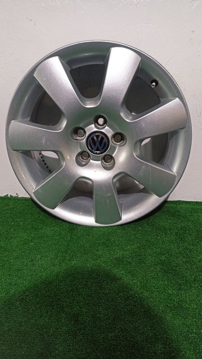 Felgi aluminiowe VW BEETLE Golf IV 5x100 et 42 6.5j 16"