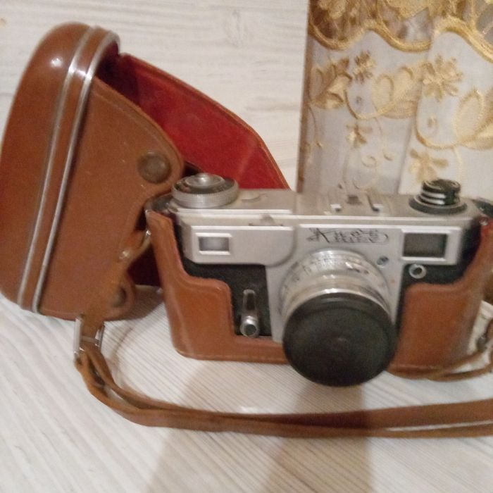 Фотоапарат Київ, шкіряний футляр (чохол)