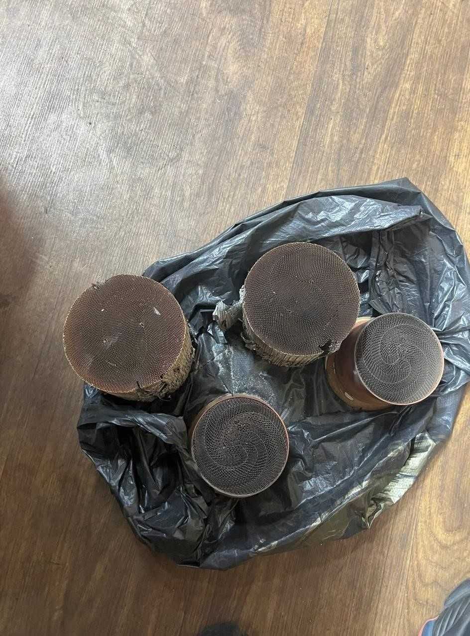 Викуп каталізаторів продати прийом сажевих фільтрів здати каталізатор