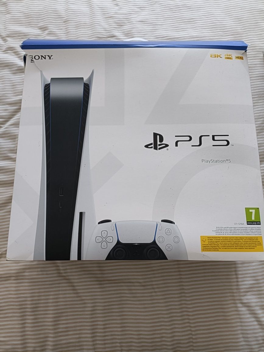 PlayStation 5 / 825 G + Monitor GAM LG 27GN60R