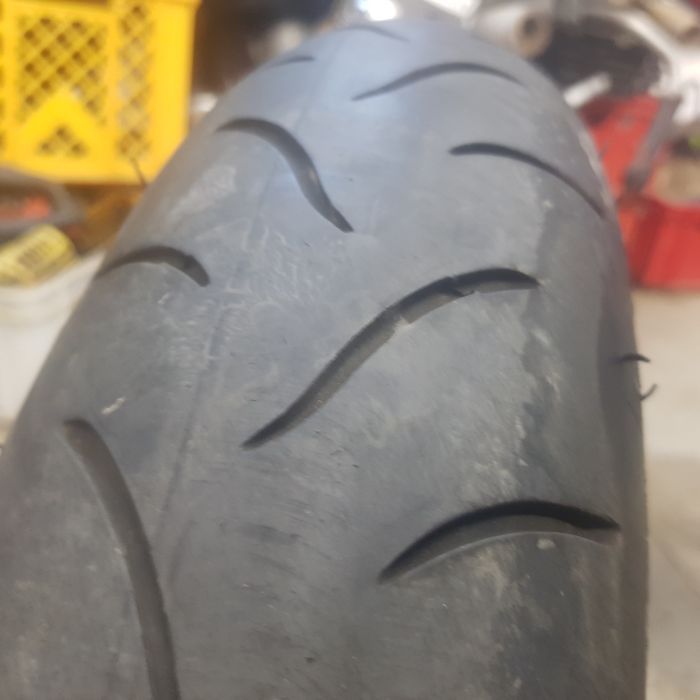 Opona motocyklowa przod przednia 120/60-17 Bridgestone battlax bt 016f