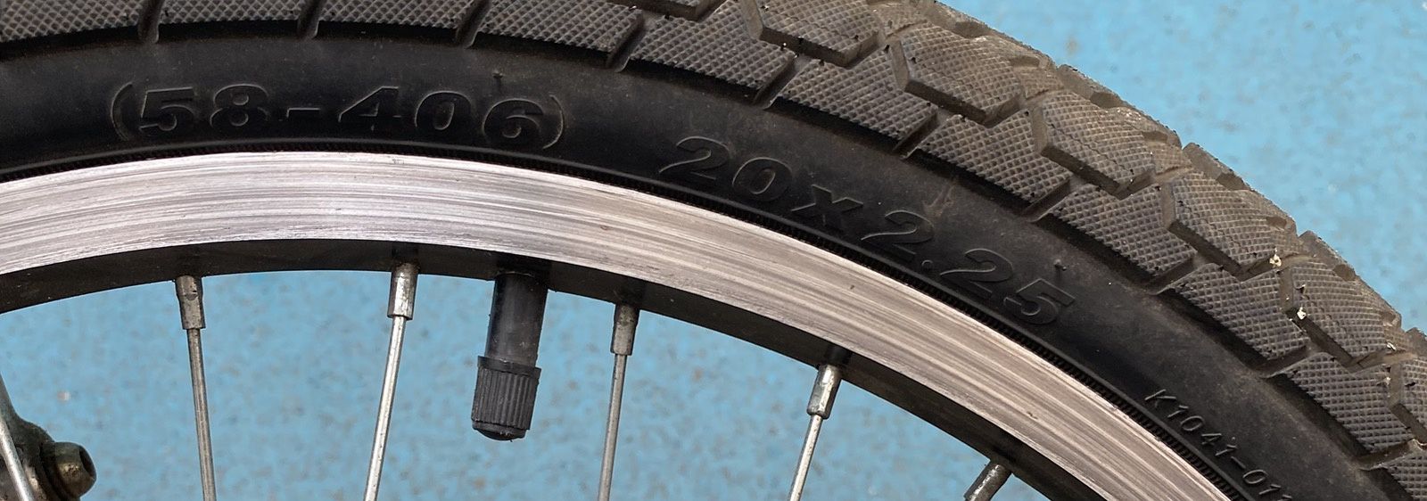 Продам велосипед BMX трюковий кермо обертається на 360 градусів..
0966