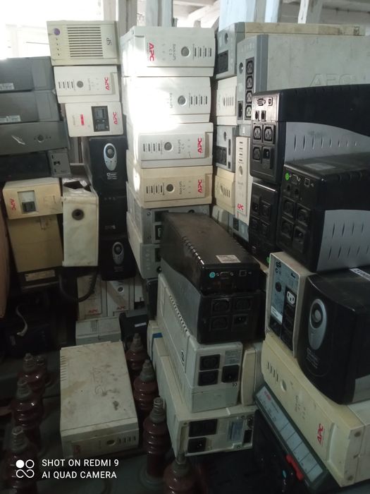 Продам блок безперебійного живлення