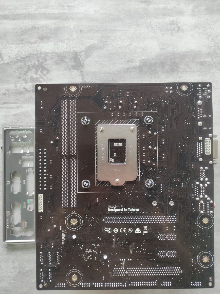 Комплект материнская плата ECS H110M4-C43/core i3-7100/ddr4 4gb/кулер