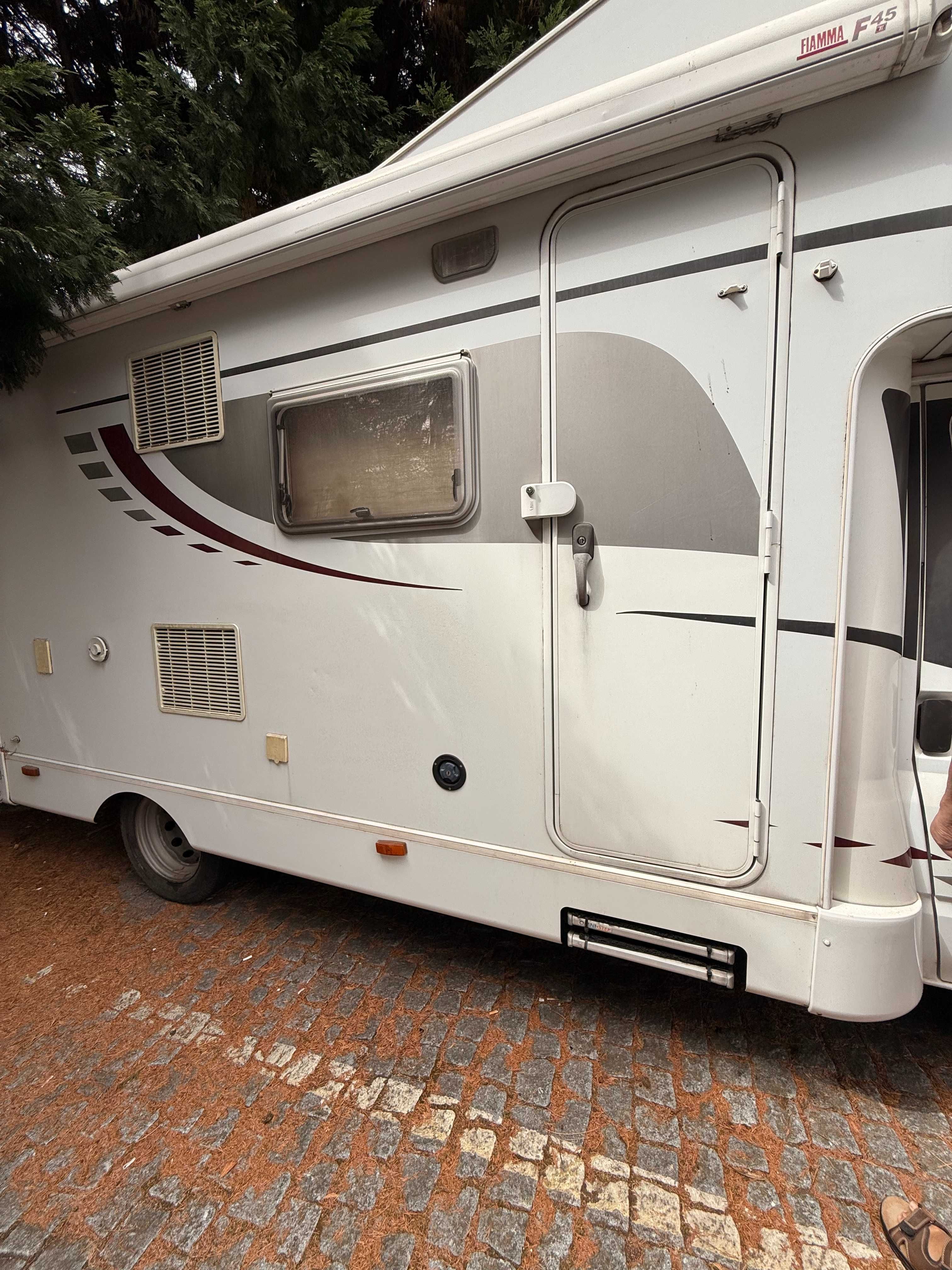 Autocaravana Como Nova