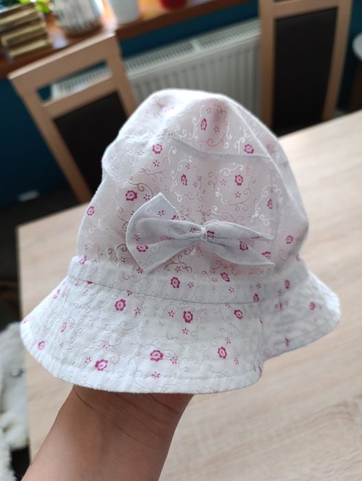 Kapelusik 122 Polecam