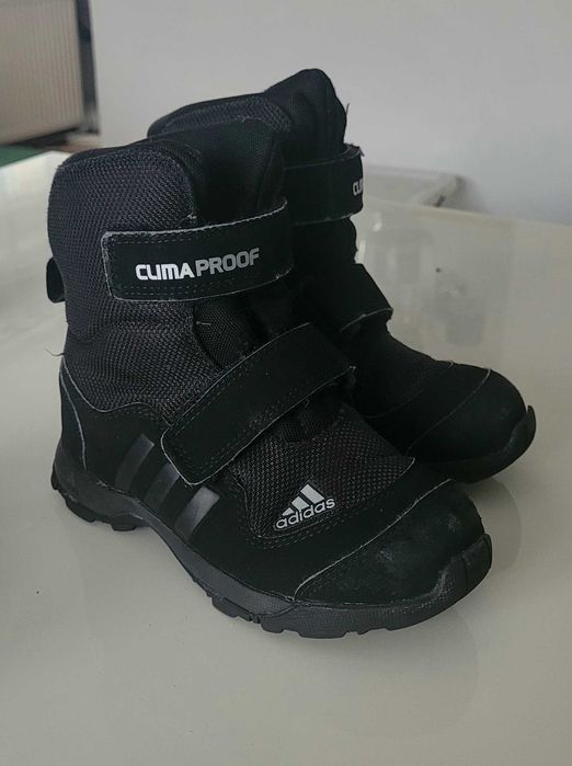 Zimowe buty chłopięce Adidas rozm. 30