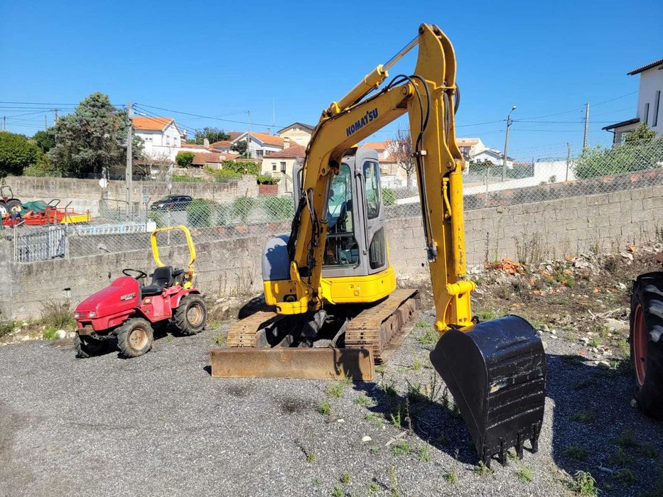 Giratória Komatsu PC 50 MR-2