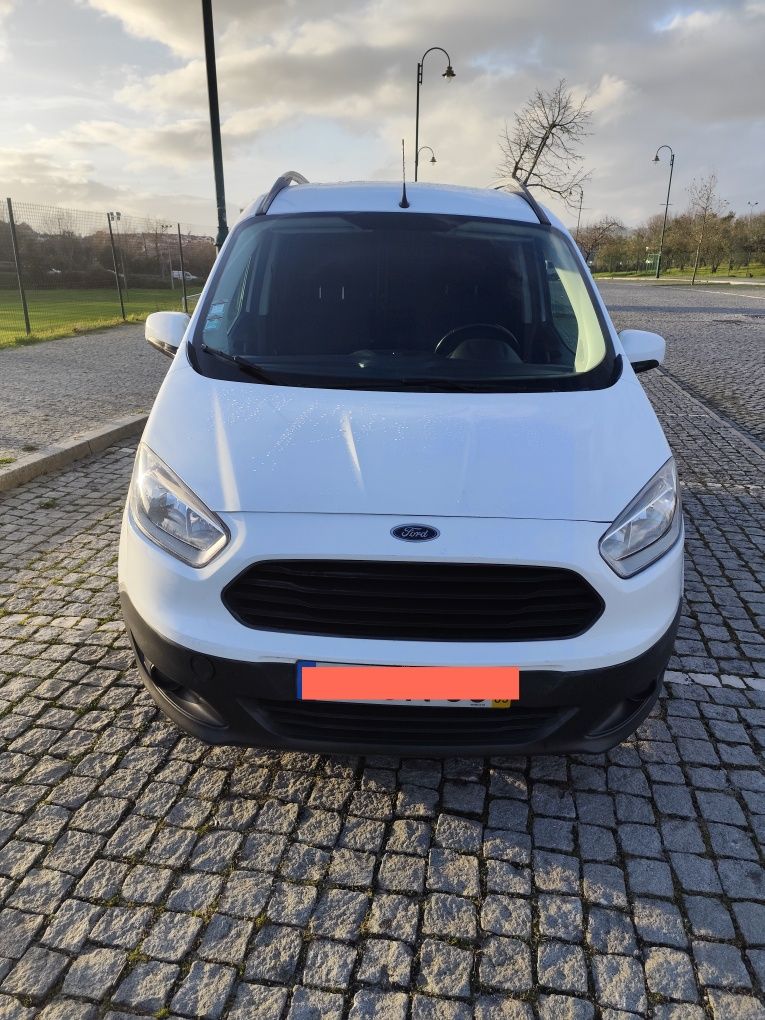Ford Transit Courier 1,5 tdci 2018