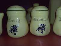 Sprzedam piękne ceramiczne pojemniki na przyprawy