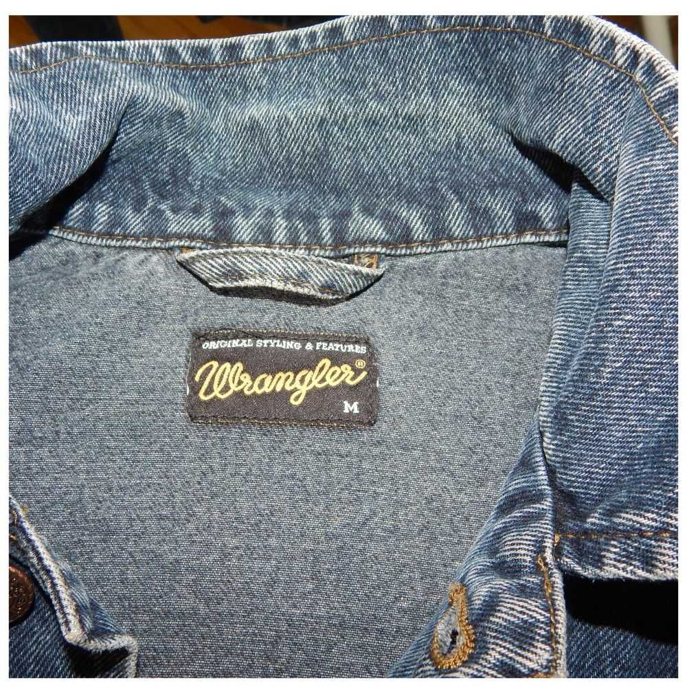 Джинсовая куртка WRANGLER Authentic JKT Denim Trucker Jacket. Size М