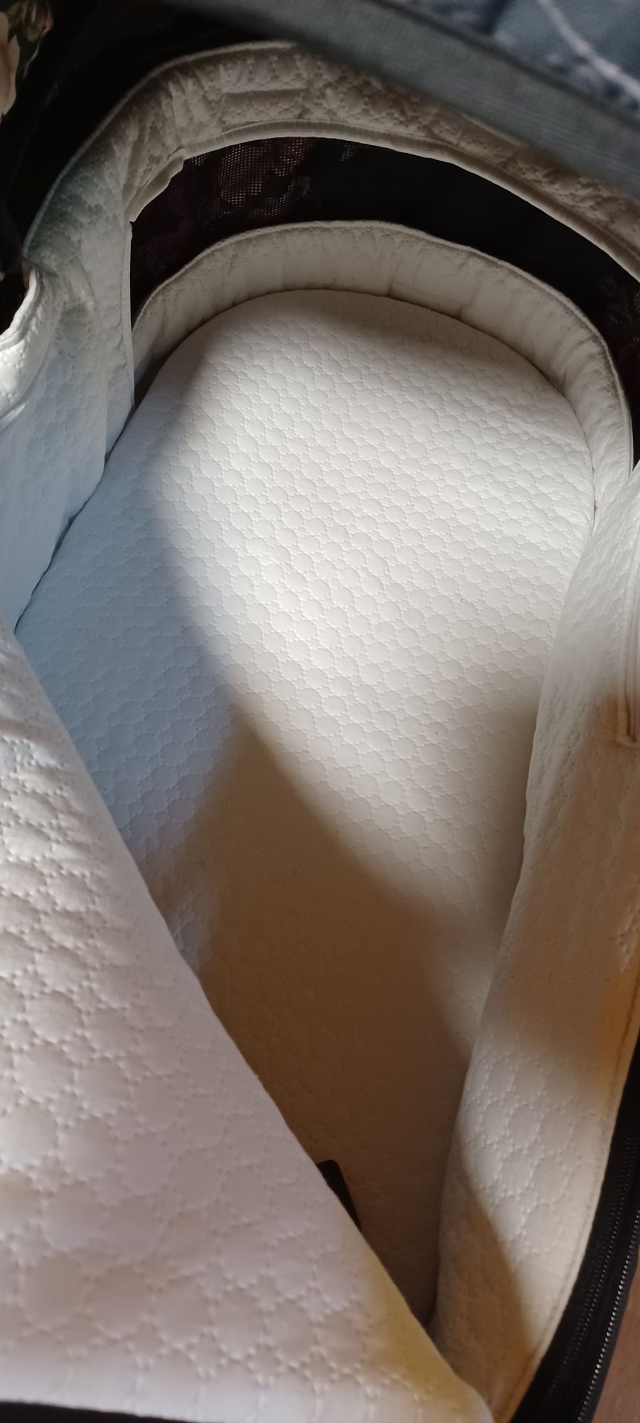 Śliczny wózek w bardzo dobrym stanie KOMIS NW