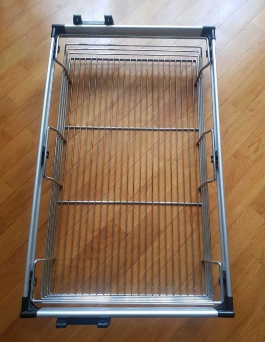 Полка под брюки для шкафа металлическая купе