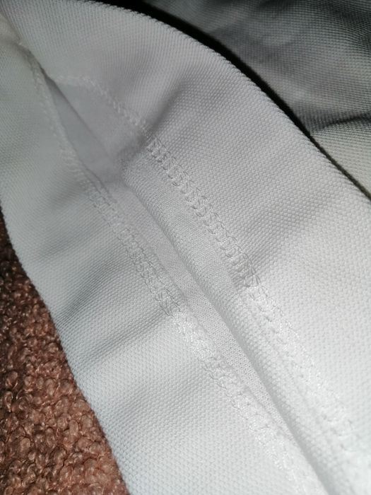 Nowa Reserved Strukturalna Koszulka bluzka t-shirt Regular. Z haftem.